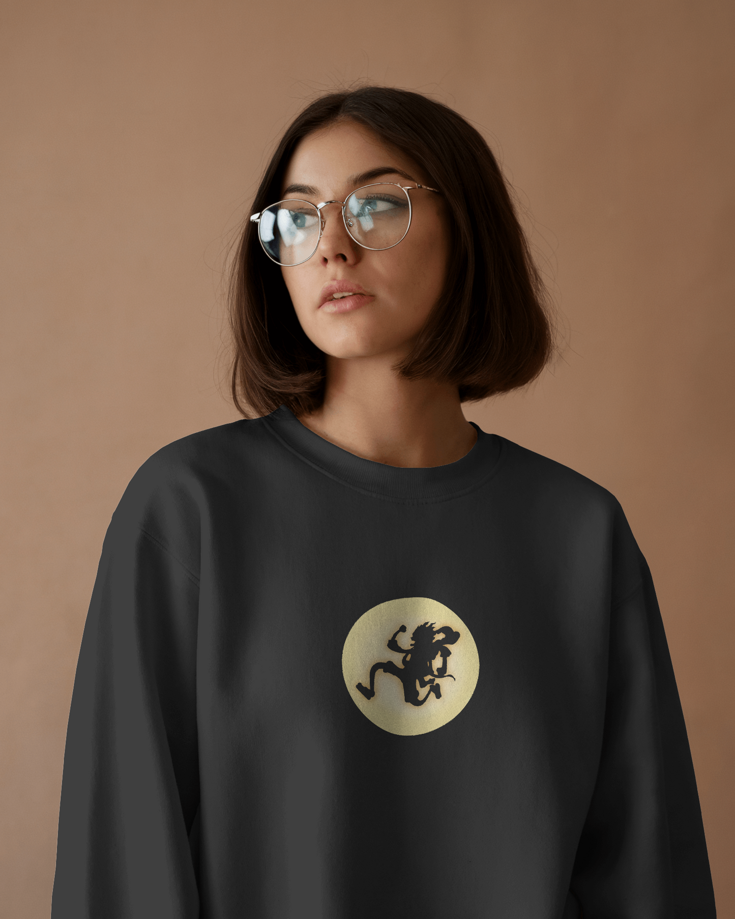 NIKA SWEATSHIRT